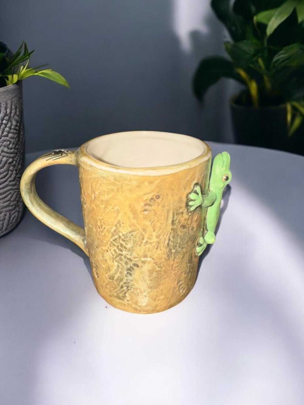 Nature Rules Ceramic Mug With 3D Gecko & Spider 1997 Nature Relic By Hatton